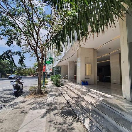 Bgc Taguig Cozy 2 Bedroom Loft, With Stunning Bgc Skyline View! مانيلا المظهر الخارجي الصورة