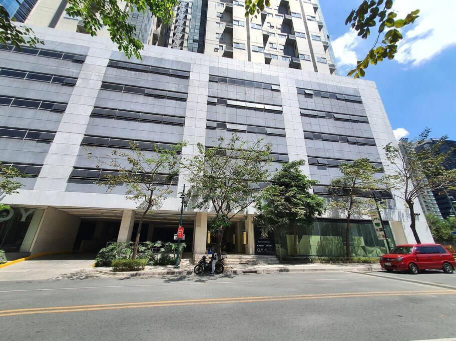 Bgc Taguig Cozy 2 Bedroom Loft, With Stunning Bgc Skyline View! مانيلا المظهر الخارجي الصورة
